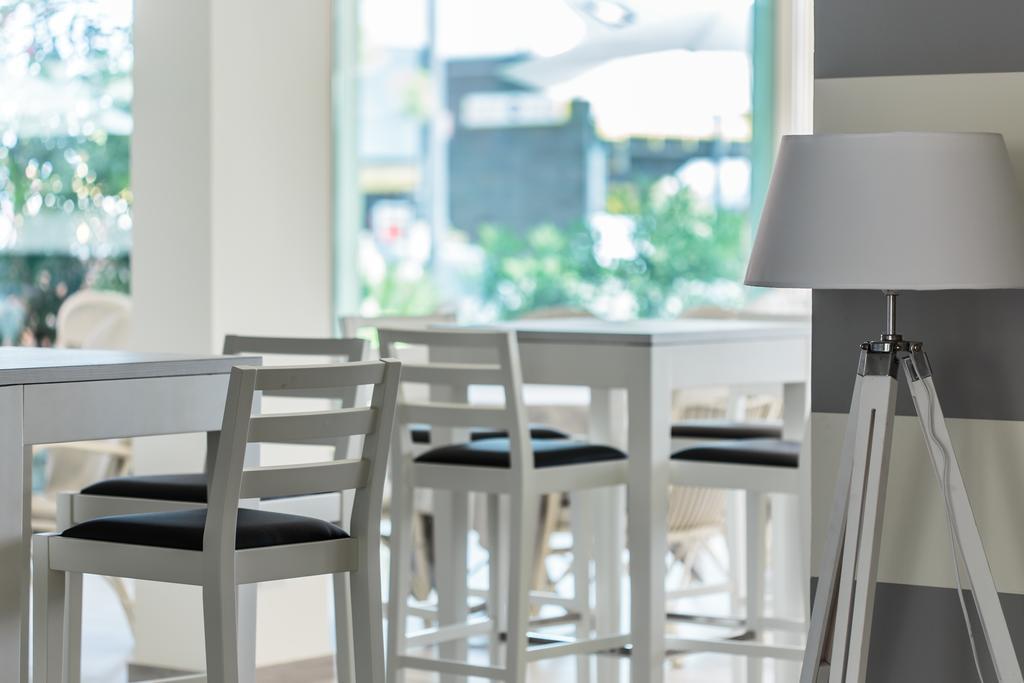 Hotel Nettuno Cesenatico Extérieur photo