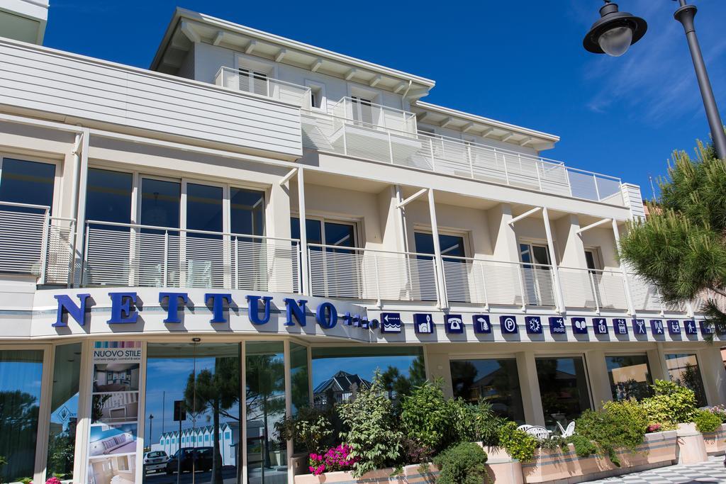 Hotel Nettuno Cesenatico Extérieur photo