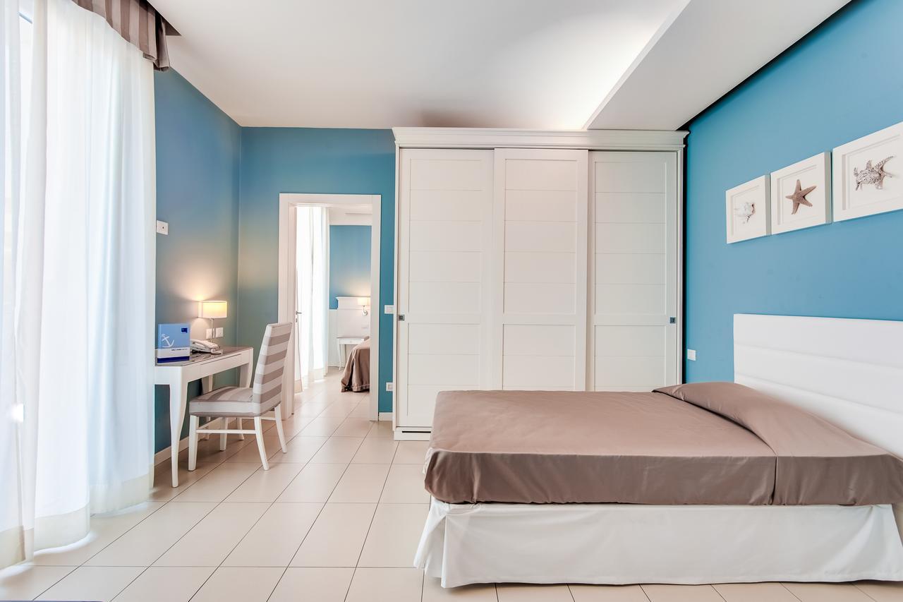 Hotel Nettuno Cesenatico Extérieur photo